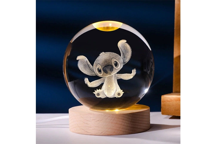 Floating Stitch Lamp
